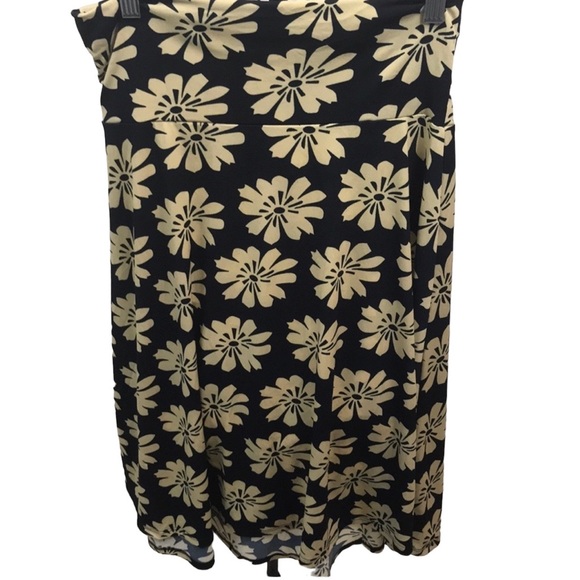 LuLaRoe Skirt - Picture 1 of 3